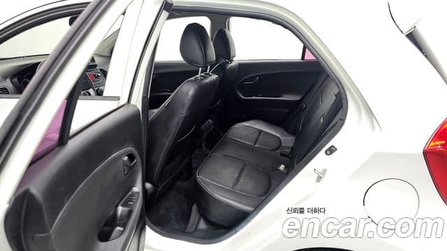 Kia All New Morning Deluxe, 2012 12