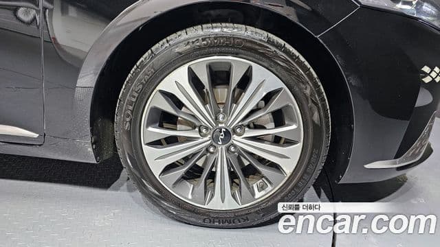 Kia K8 гибрид Signature, 2023 все фото