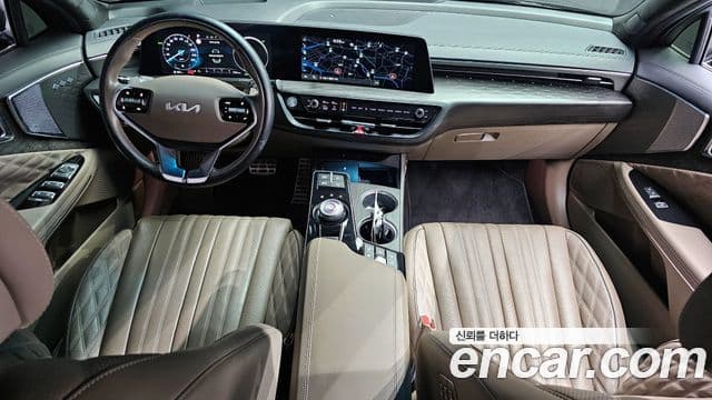 Kia K8 гибрид Signature, 2023 7