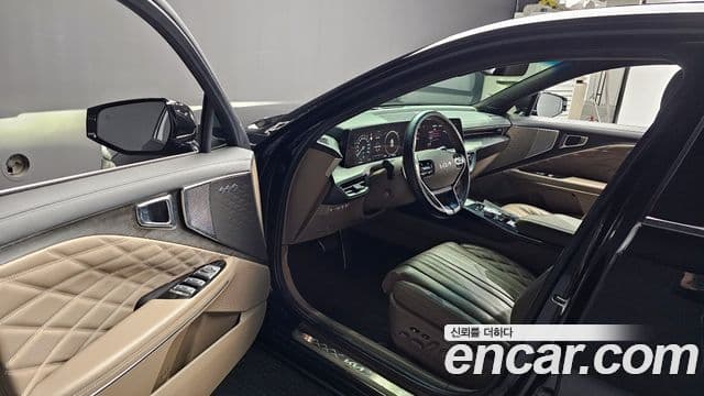 Kia K8 гибрид Signature, 2023 10