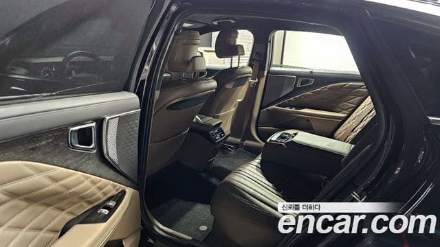 Kia K8 гибрид Signature, 2023 11