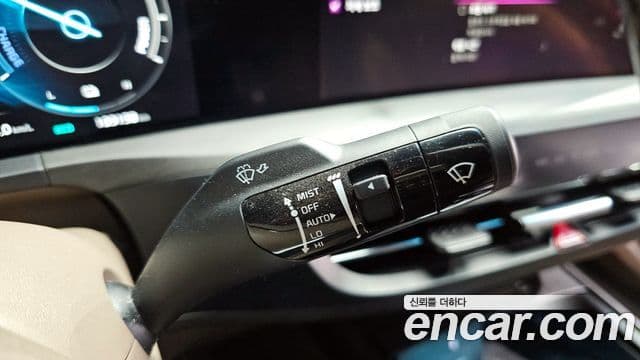 Kia K8 гибрид Signature, 2023 15