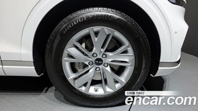 Genesis GV70, 2025 все фото