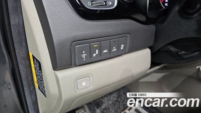 Kia All New Carnival Noblesse, 2015 18