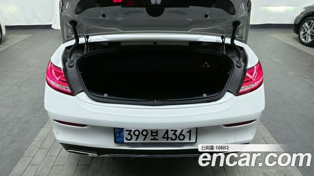 Mercedes-Benz C-класс W205 C200 кабриолет, 2021 20