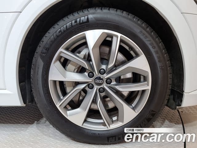 Audi e-Tron, 2023 все фото