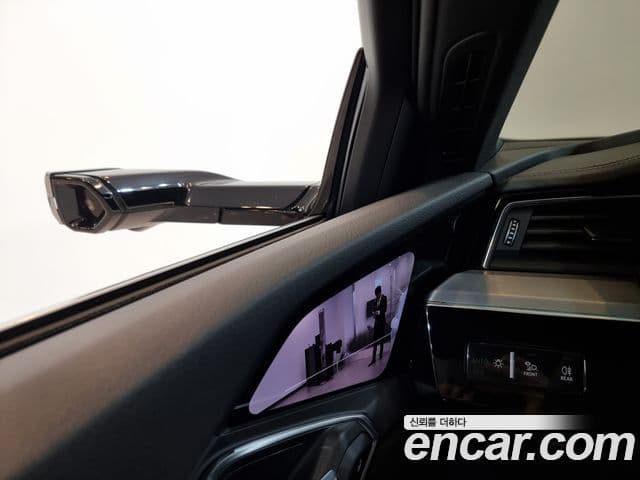 Audi e-Tron, 2023 17