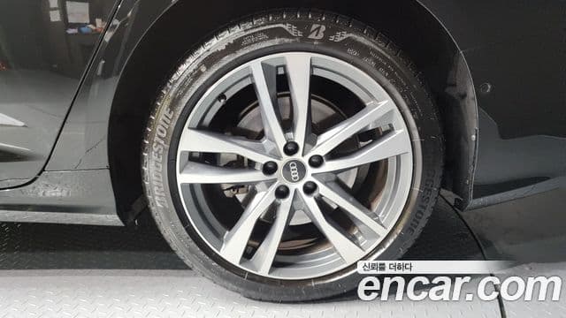 Audi A6 (C8) Premium, 2023 все фото