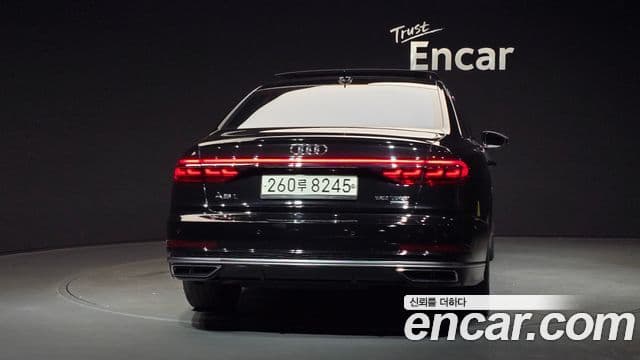 Audi A8 (D5) 55 TFSI Quattro LWB, 2020 4