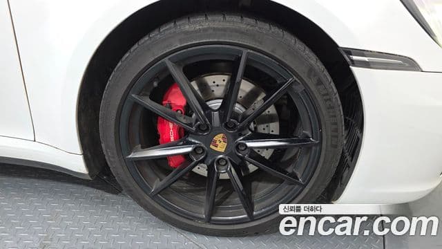 Porsche 911 (992) Carrera 4S, 2021 все фото