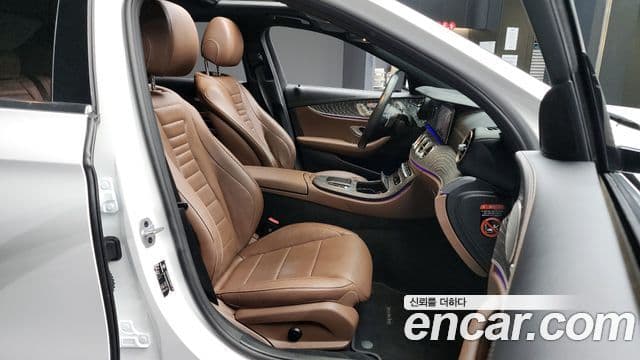 Mercedes-Benz E-класс W213 Exclusive, 2023 11