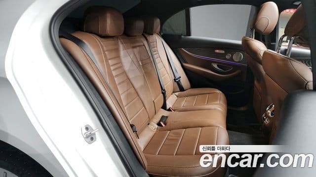 Mercedes-Benz E-класс W213 Exclusive, 2023 12