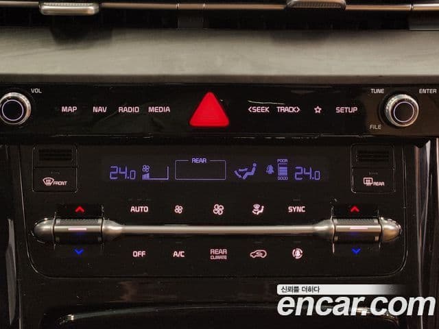 Kia Carnival 4세대 Signature, 2022 16