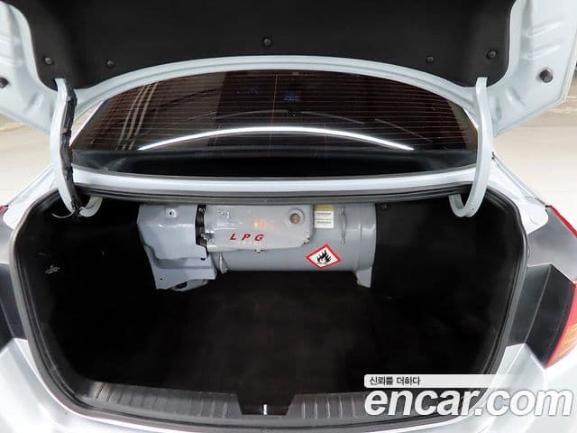 Kia K5 LPI Deluxe, 2013 18