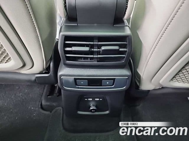 Audi Q4 e-Tron (F4) Premium, 2025 13