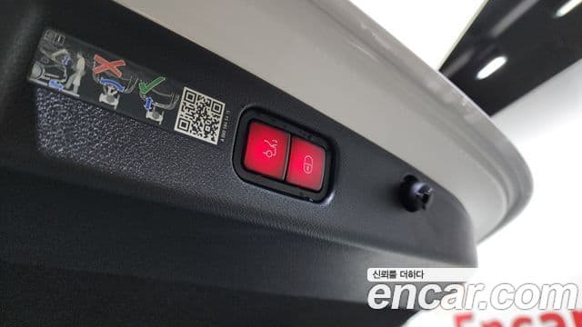 Mercedes-Benz E-класс W214 Avantgarde, 2024 15