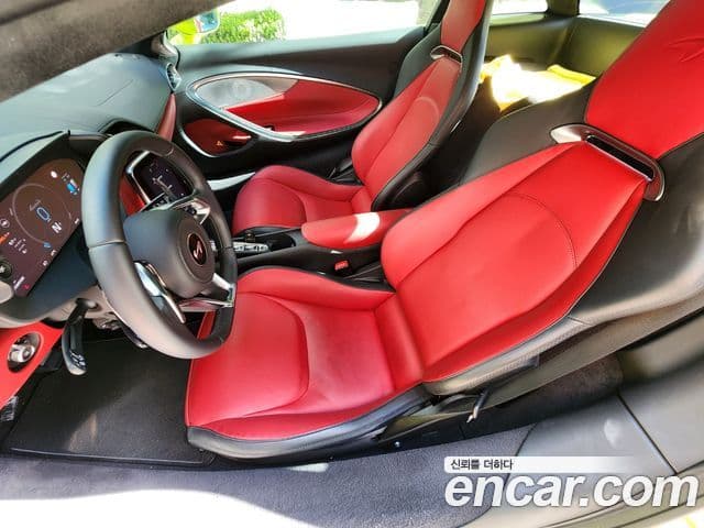 맥라렌 아투라 3.0 купе, 2023 8