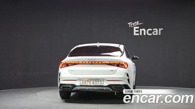 Kia K5 гибрид 3세대 Prestige, 2023 4