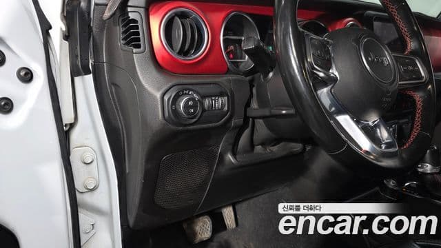 Jeep Wrangler (JL) 2.0 Rubicon 4도어, 2020 14