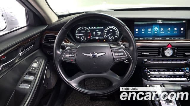 Genesis EQ900 Prestige, 2018 13