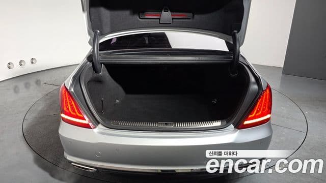 Genesis EQ900 Prestige, 2018 20