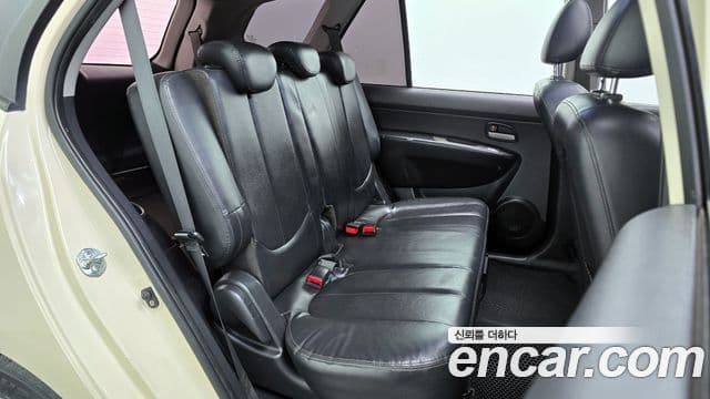 Kia 뉴카렌스 топовая версия, 2009 17