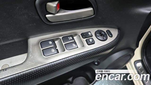 Kia 뉴카렌스 топовая версия, 2009 14