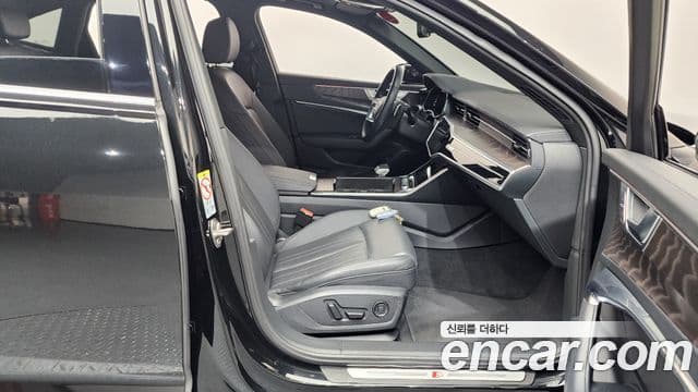 Audi A6 (C8) Premium, 2023 11