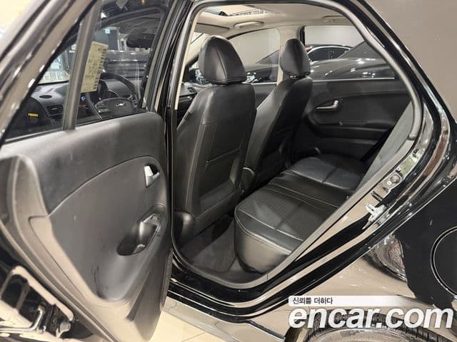 Kia The / новый New Morning Luxury, 2016 11