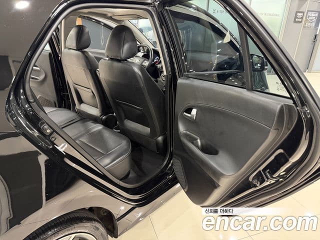 Kia The / новый New Morning Luxury, 2016 12