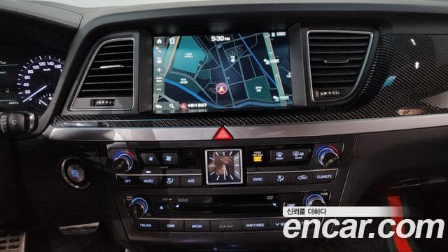 Genesis G80 Sport, 2017 14