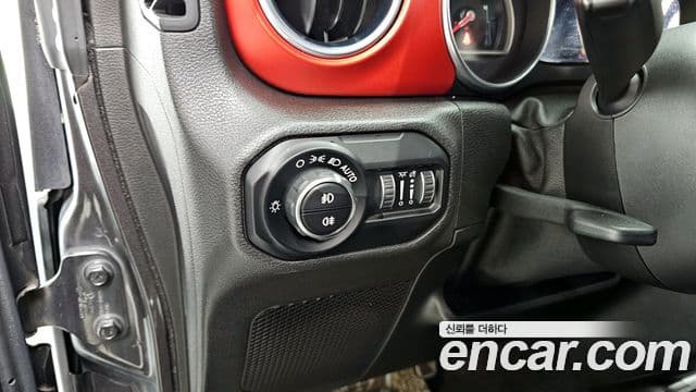 Jeep Wrangler (JL) 2.0 Rubicon high 4도어, 2018 19