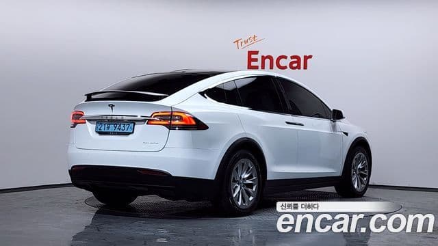 Tesla модель X Long Range, 2019 2