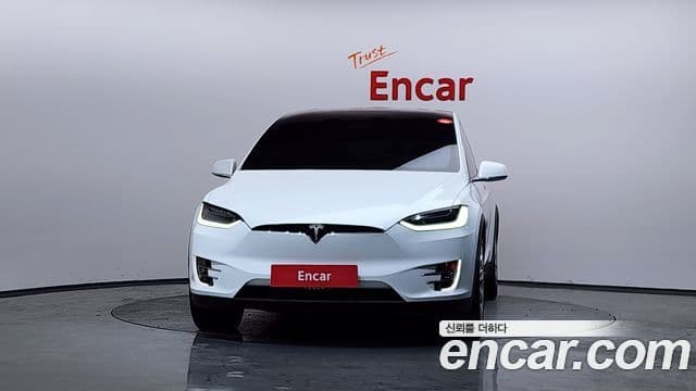 Tesla модель X Long Range, 2019 3