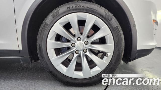 Tesla модель X Long Range, 2019 все фото