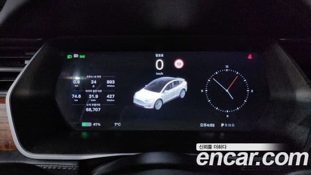 Tesla модель X Long Range, 2019 8