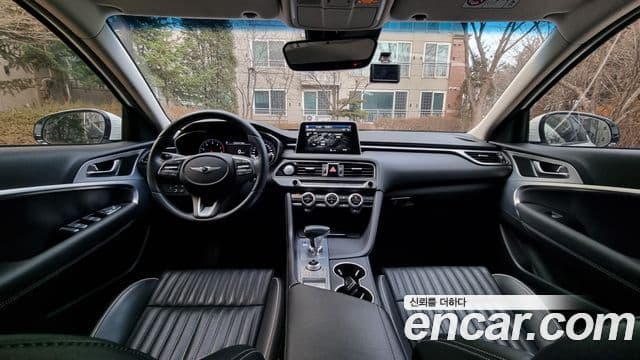Genesis G70 Elite, 2020 7