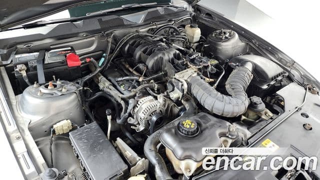 Ford Mustang купе, 2010 6