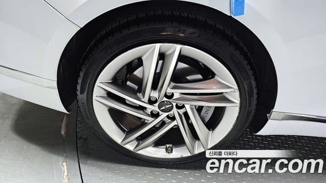 Genesis G80 (RG3) бензин 3.5 турбо AWD, 2026 все фото