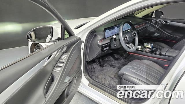 Genesis G80 (RG3) бензин 3.5 турбо AWD, 2026 10