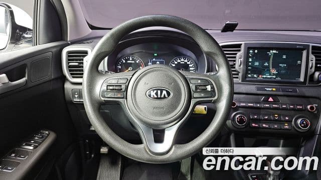 Kia Sportage 4세대 дизель 2.0 4WD Trendy, 2018 13