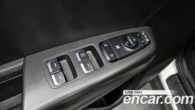 Kia Sportage 4세대 дизель 2.0 4WD Trendy, 2018 18