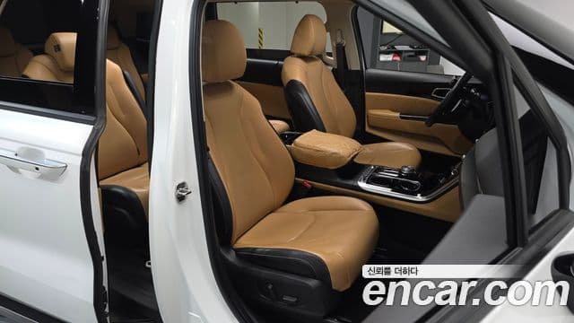 Kia Carnival 4세대 Signature, 2021 10