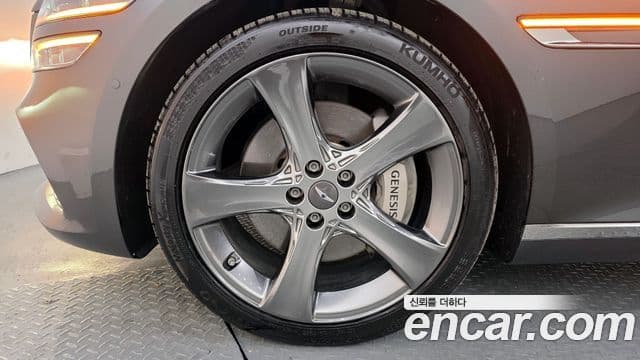 Genesis G80 (RG3) бензин 3.5 турбо AWD, 2023 все фото