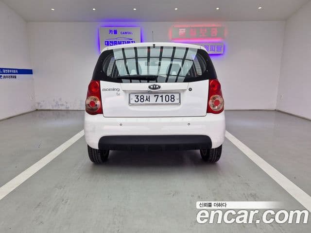 Kia 뉴모닝 люксовая версия Black Premium, 2009 4