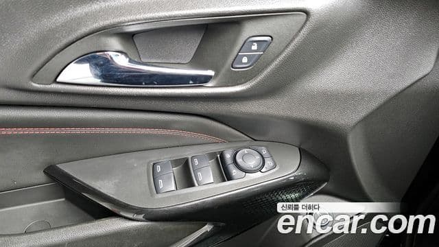 Chevrolet(GM대우) Trax кроссовер 1.2 RS, 2024 14