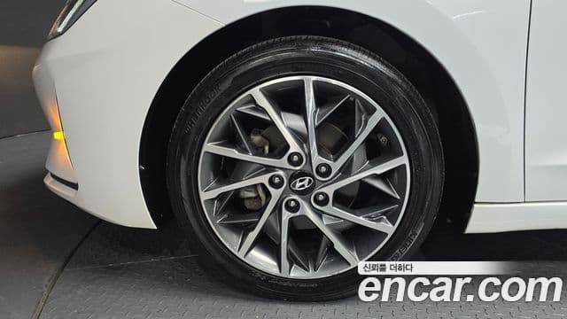 Hyundai The / новый New Avante AD Style, 2019 все фото