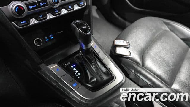 Hyundai The / новый New Avante AD Style, 2019 9