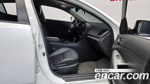 Kia The / новый New K5 LPI Deluxe, 2015 11