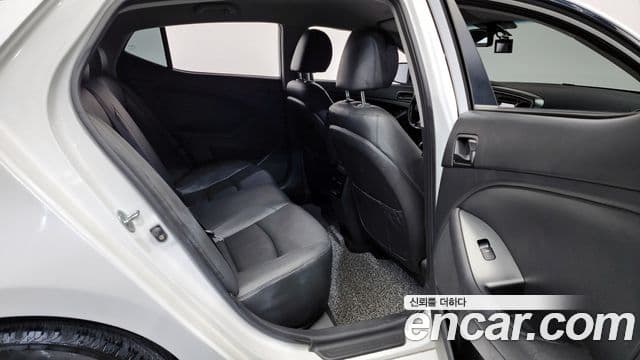 Kia The / новый New K5 LPI Deluxe, 2015 12